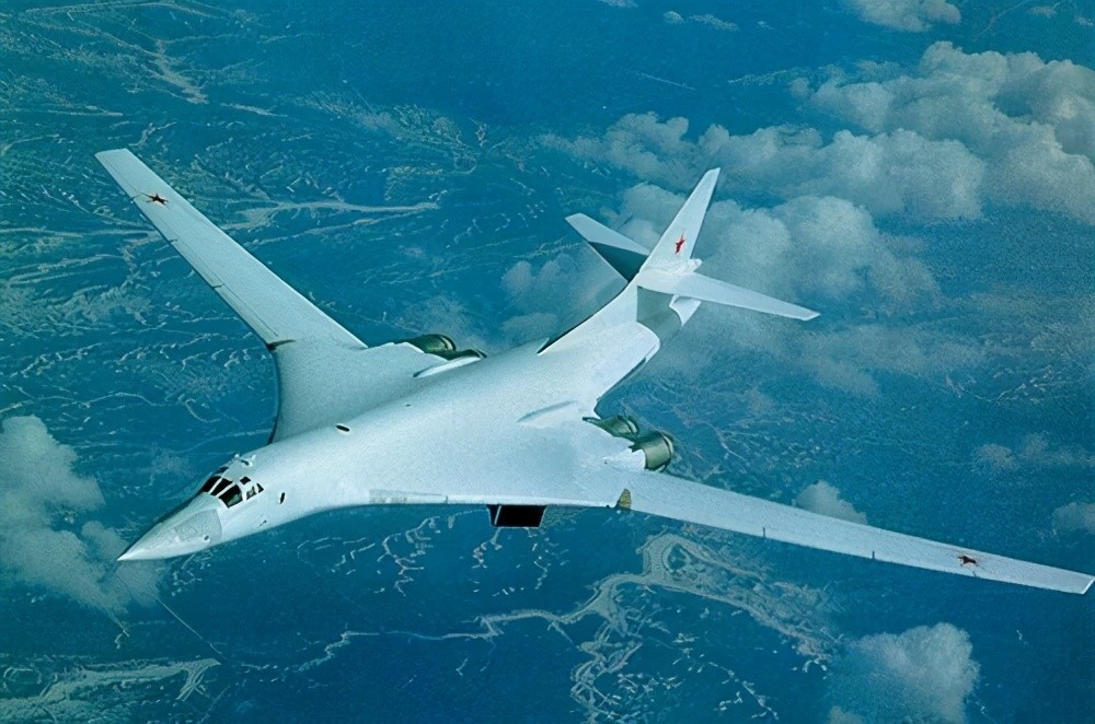 蓝色警戒重型轰炸机怎么呼叫空中支援，一、频次控制核心逻辑
